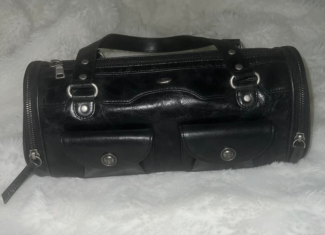 보헤미안서울 카고 미니백 글로시블랙 상품이미지3