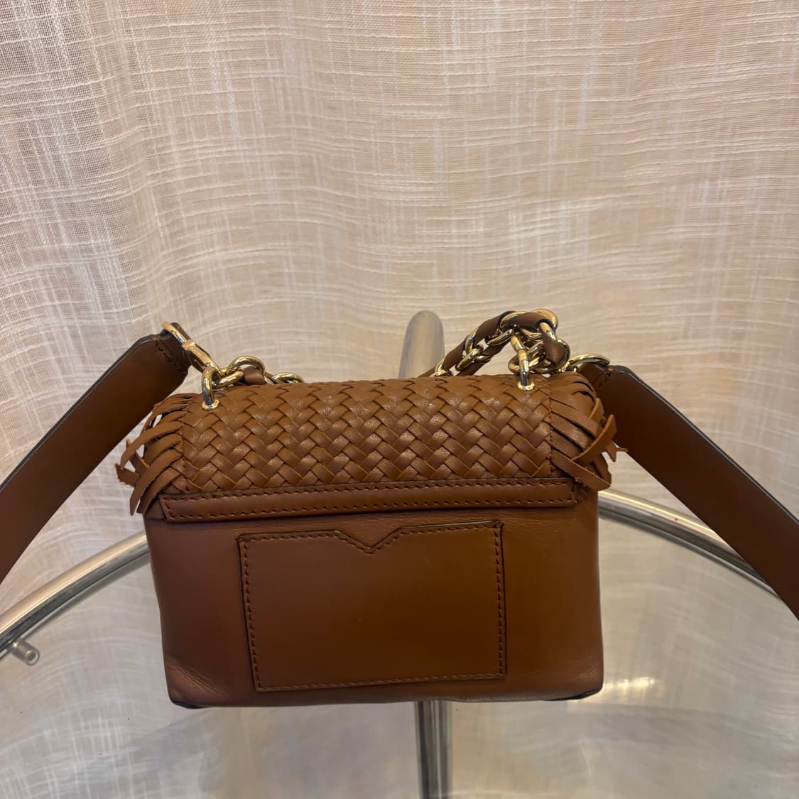 정품 마이클코어스 가죽 크로스백    상품이미지7