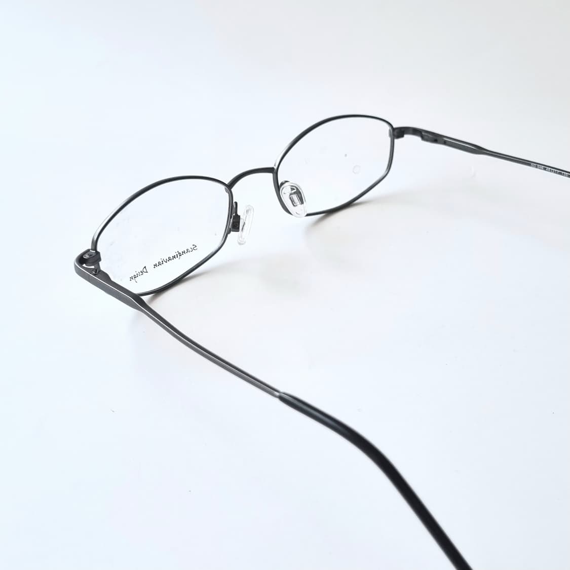 데드스탁 스칸디나비안 디자인 지적인 무드 다크 건메탈 헥사곤 안경 768 상품이미지4