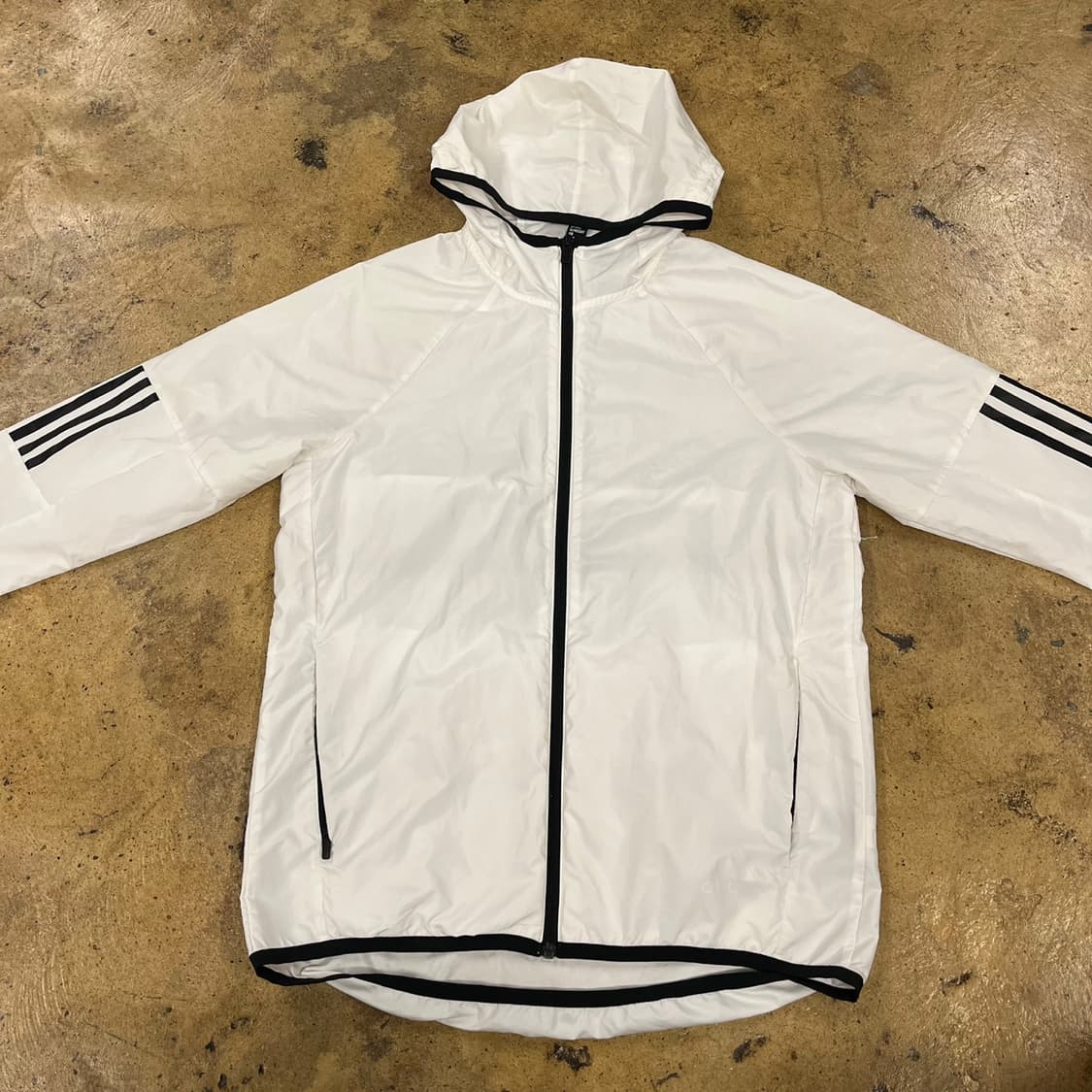 [정품/M] 아디다스 흰색 후드 바람막이 자켓 b19 상품이미지3