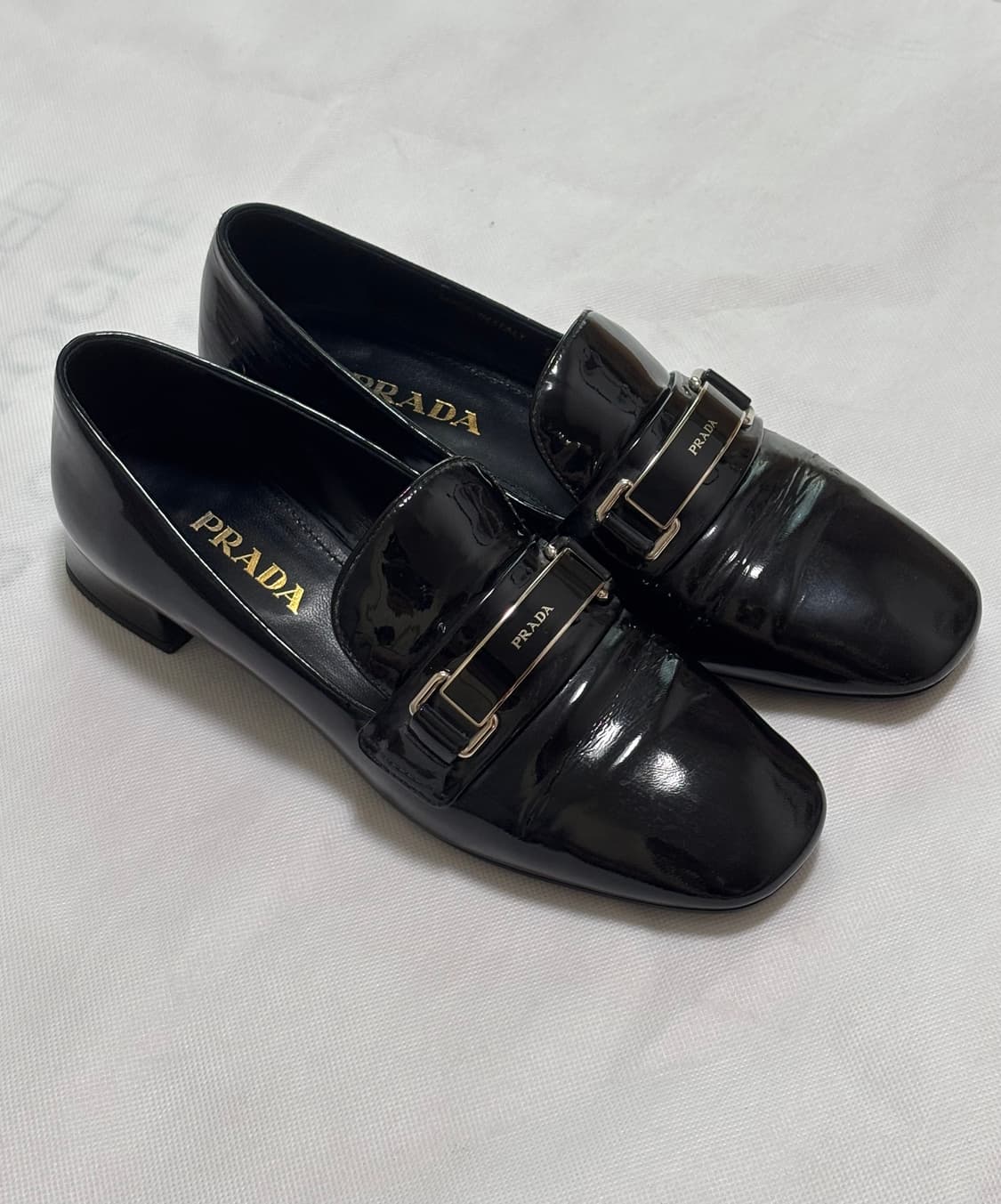 프라다 블랙 페이던트 로퍼 [230-5] 상품이미지1