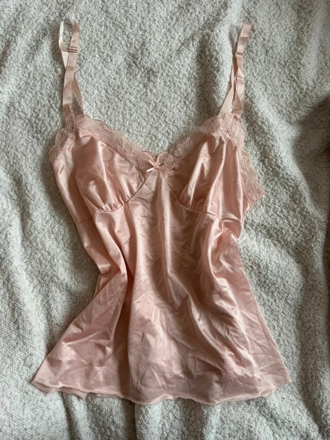 pale ballerina pink satin lace trim cami 상품이미지1