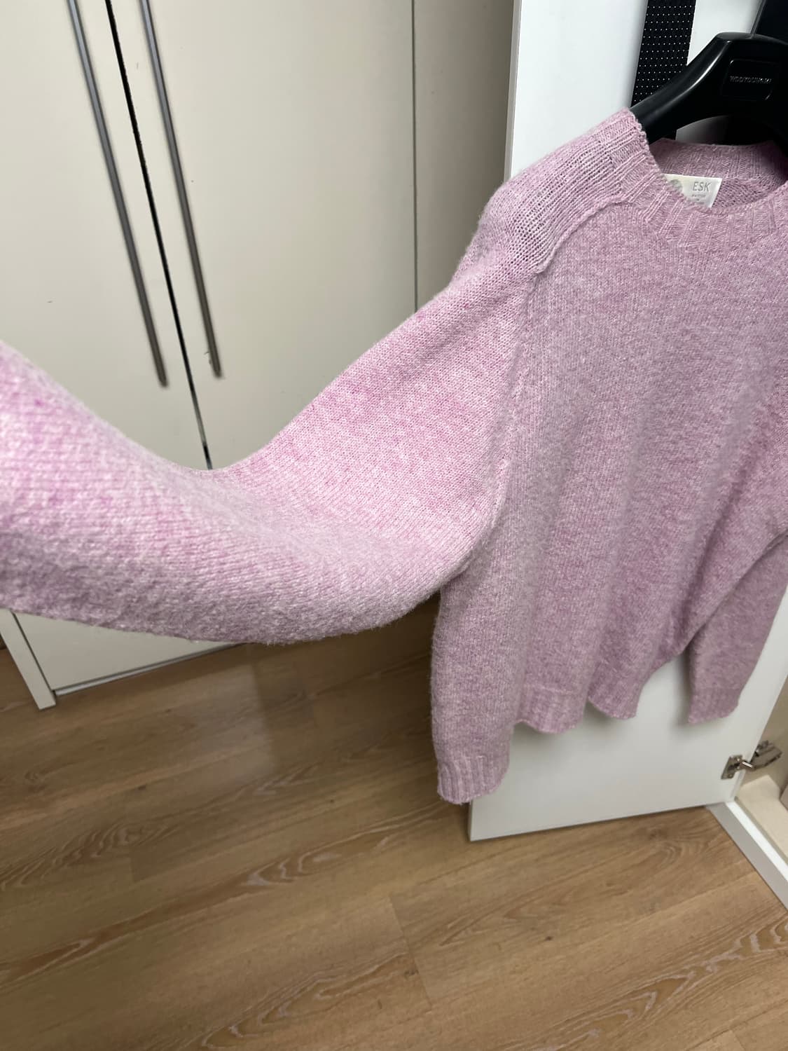 에스크 벨리 니트  상품이미지3