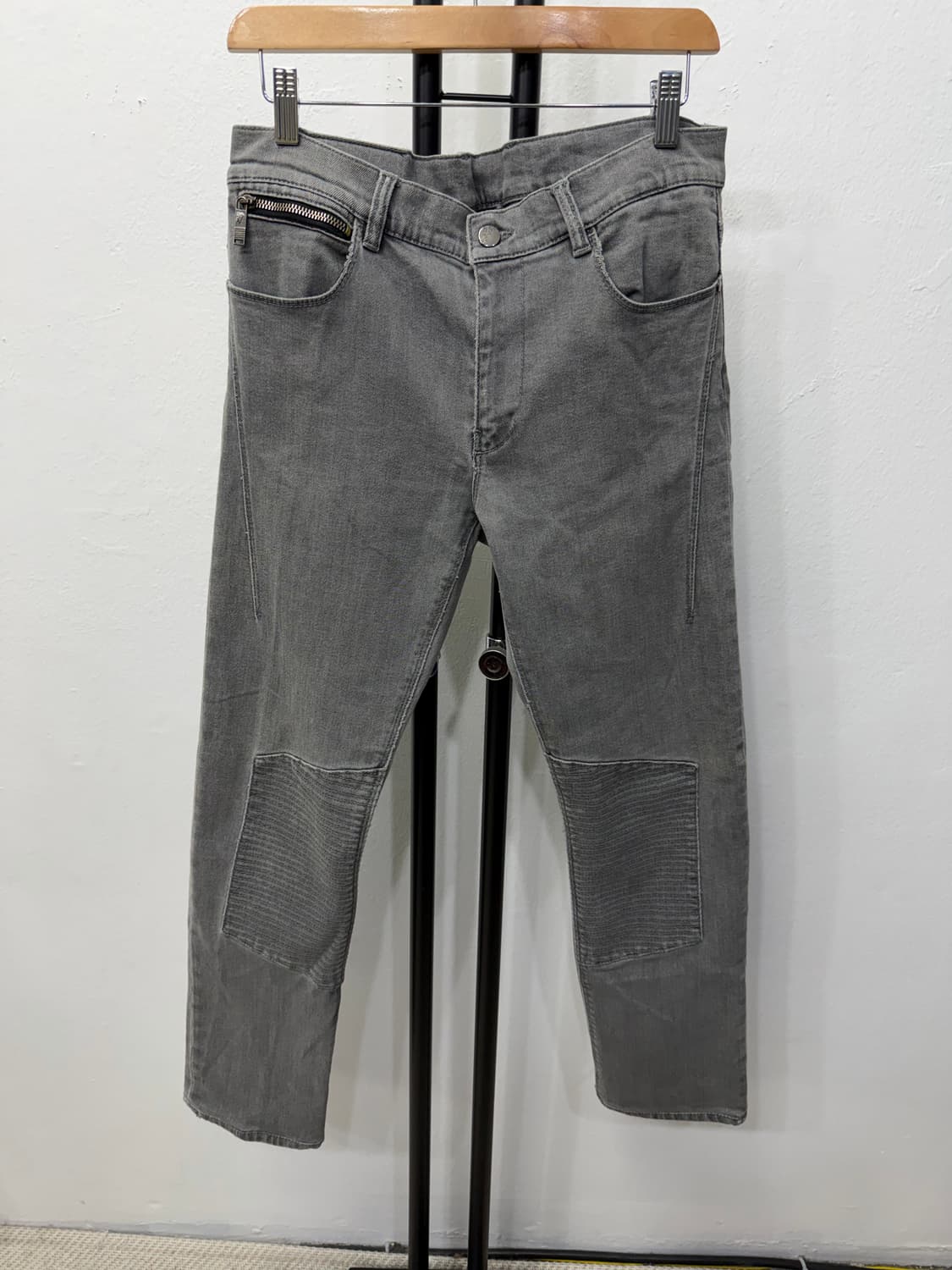 매장판정품) 베르사체 남성 바이커 스타일 데님 팬츠 32 상품이미지1