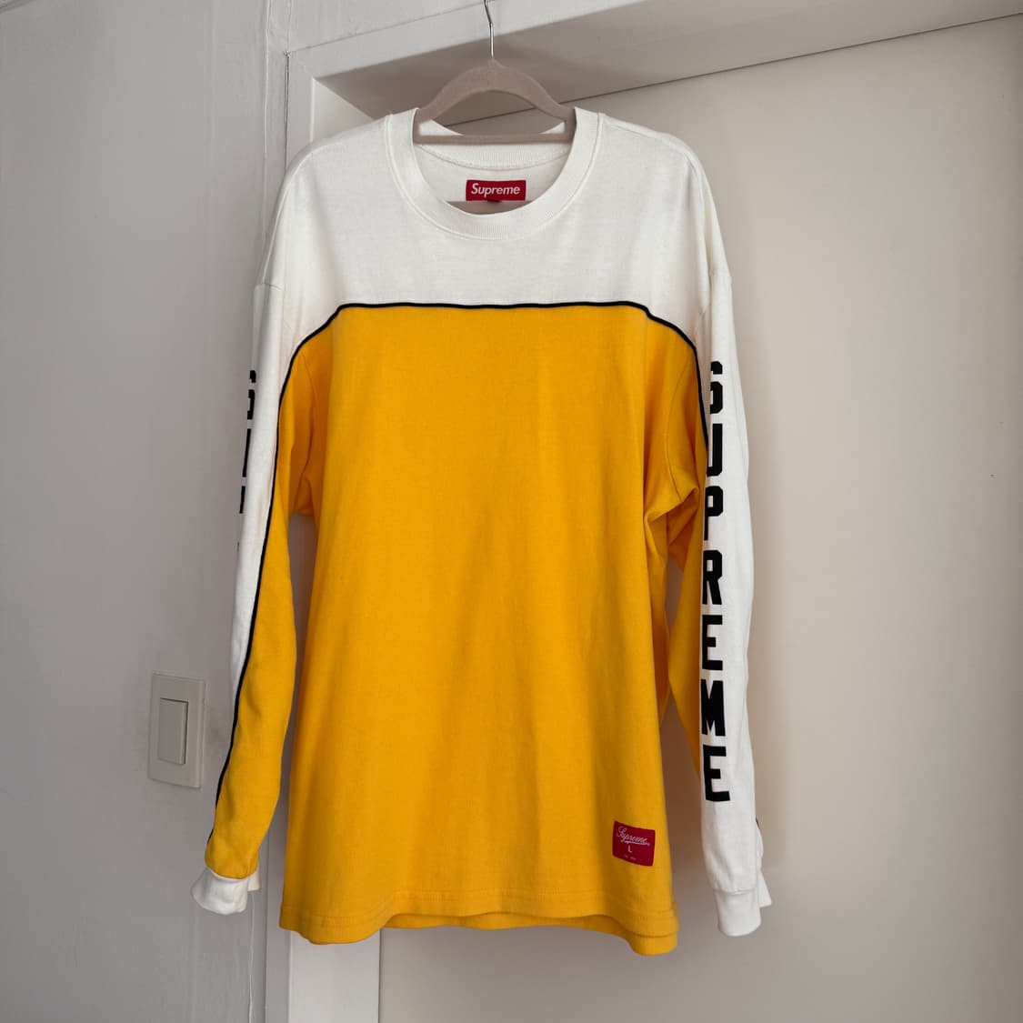 슈프림 긴팔티 상품이미지1