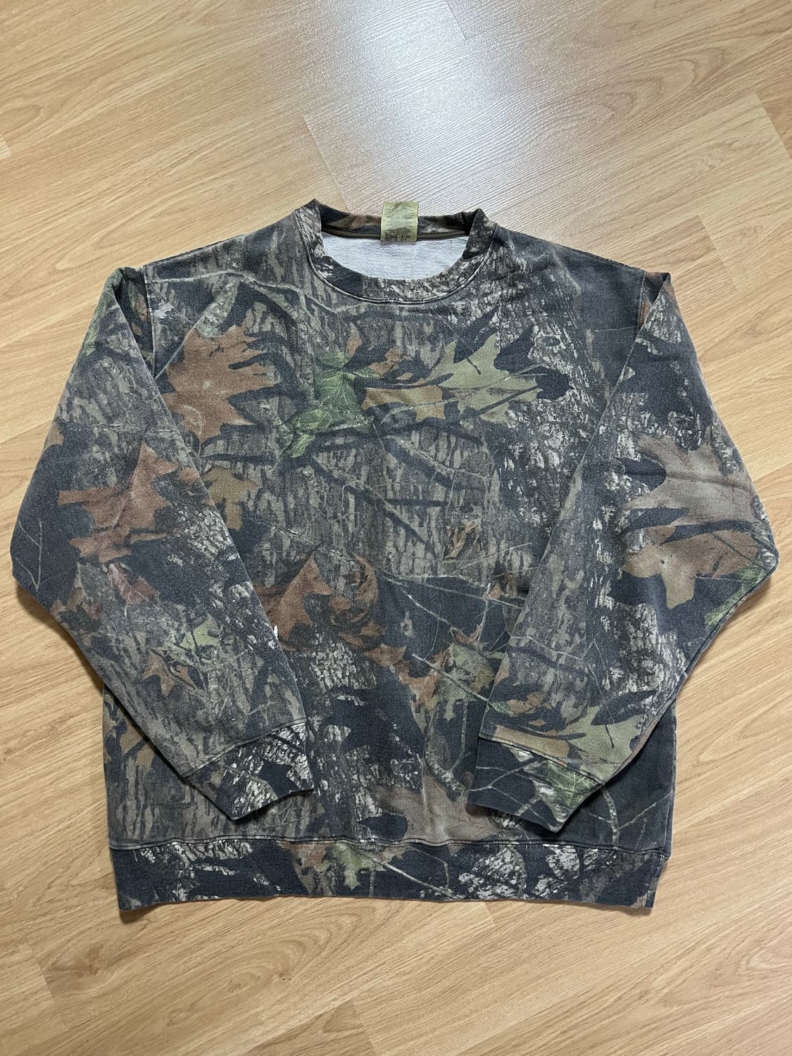 리얼트리 맨투맨 상품이미지1