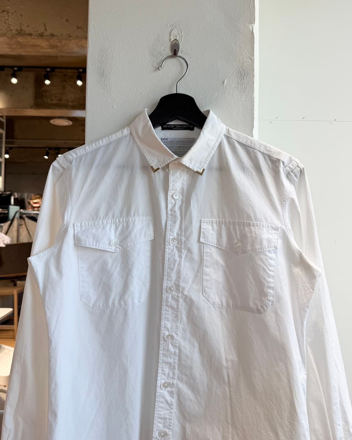 컬러 화이트 포켓 코튼 셔츠 상품이미지3