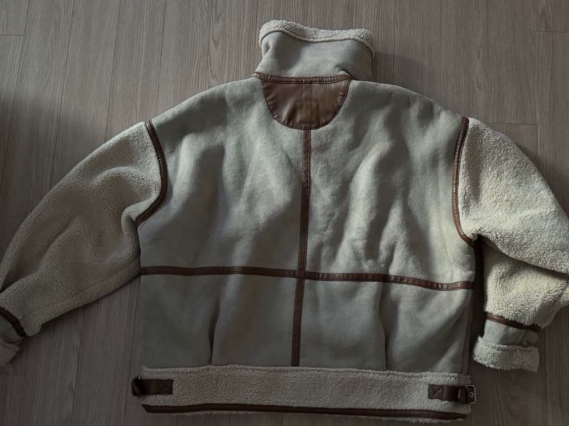 자라 무스탕 L  상품이미지2