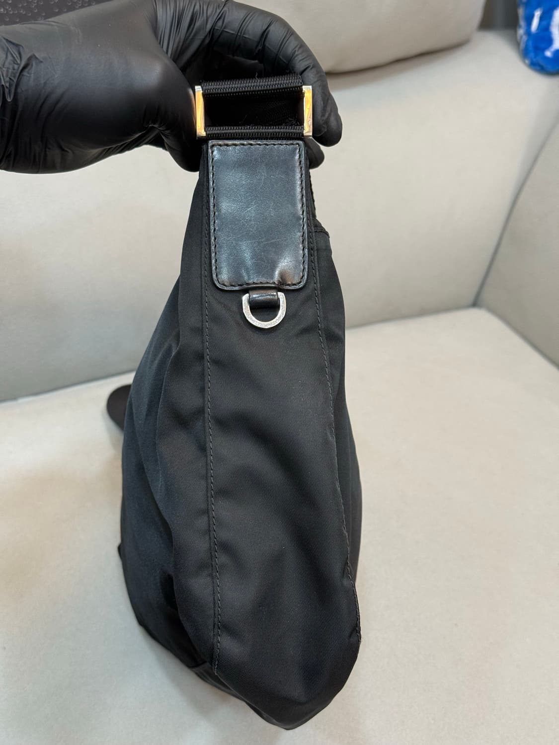 프라다 나일론 크로스백 상품이미지4