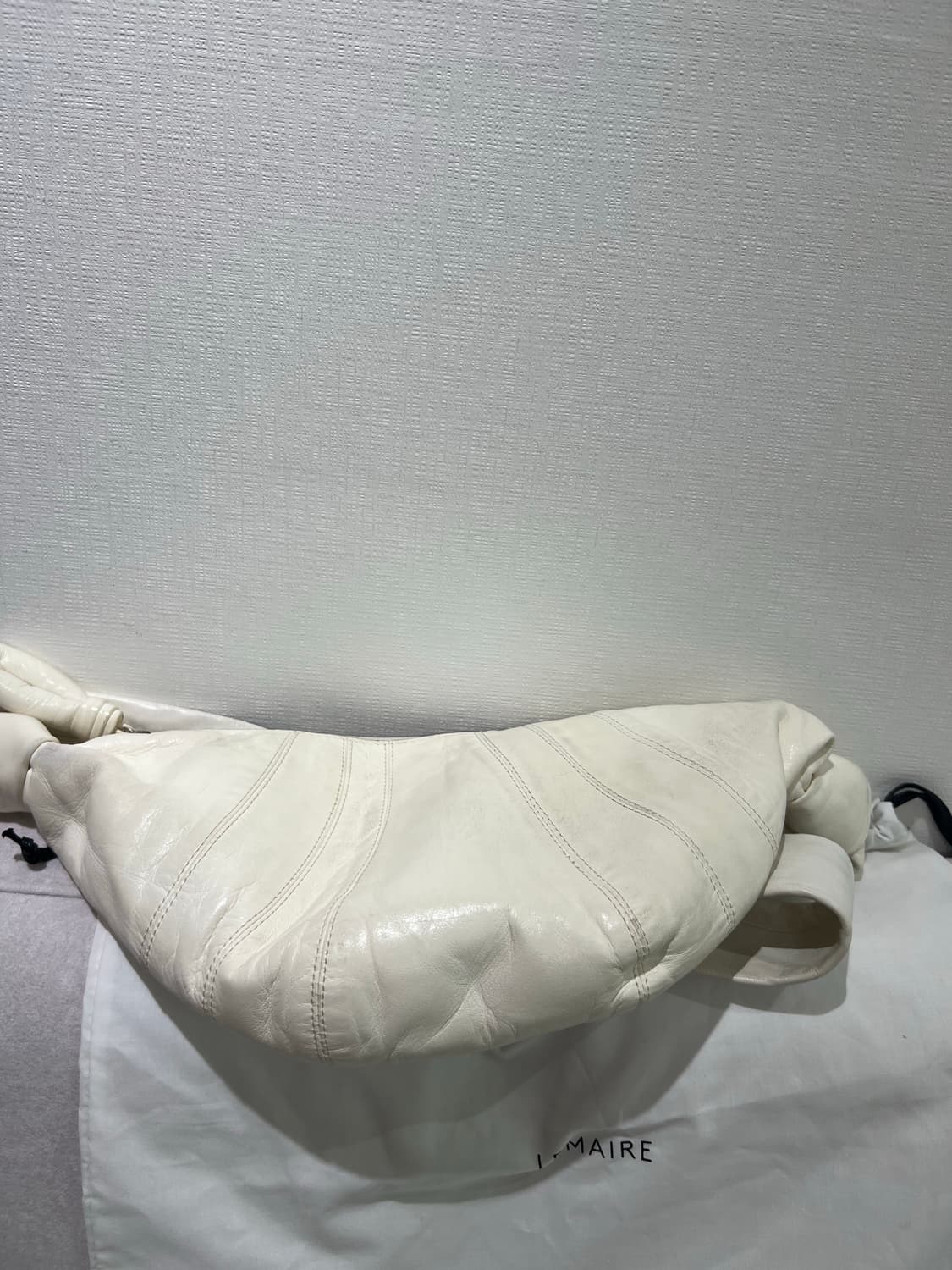 정품!르메르 크루아상 범백 스몰 화이트 상품이미지9