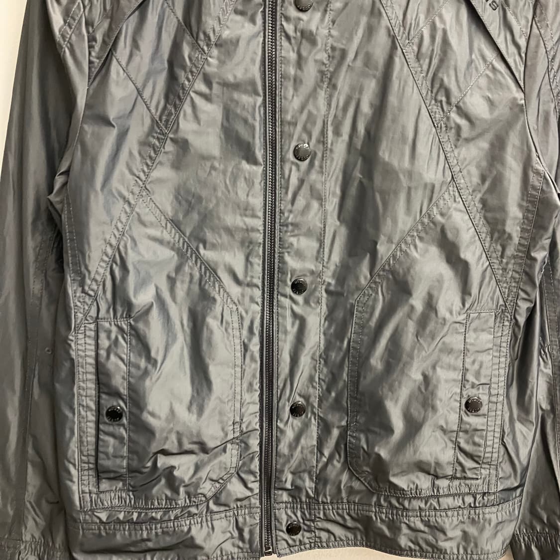 N249 게스 디테일절개 나일론 바이커 자켓 상품이미지3