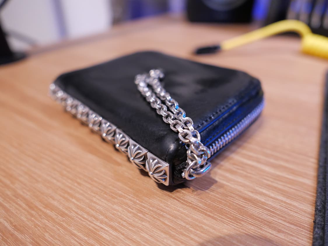 크롬하츠 피라미드 반지갑 상품이미지2