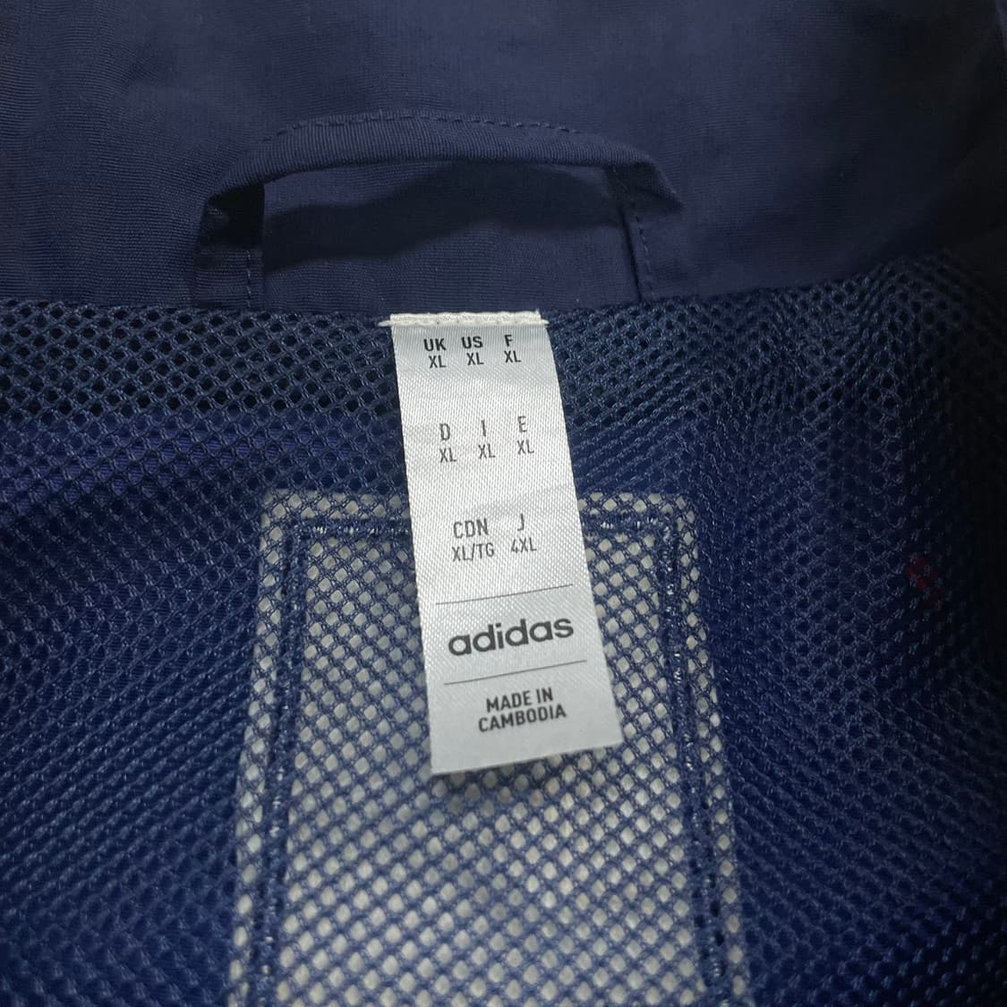 아디다스 맨체스터유나이티드 szn 바람막이 자켓 상품이미지3