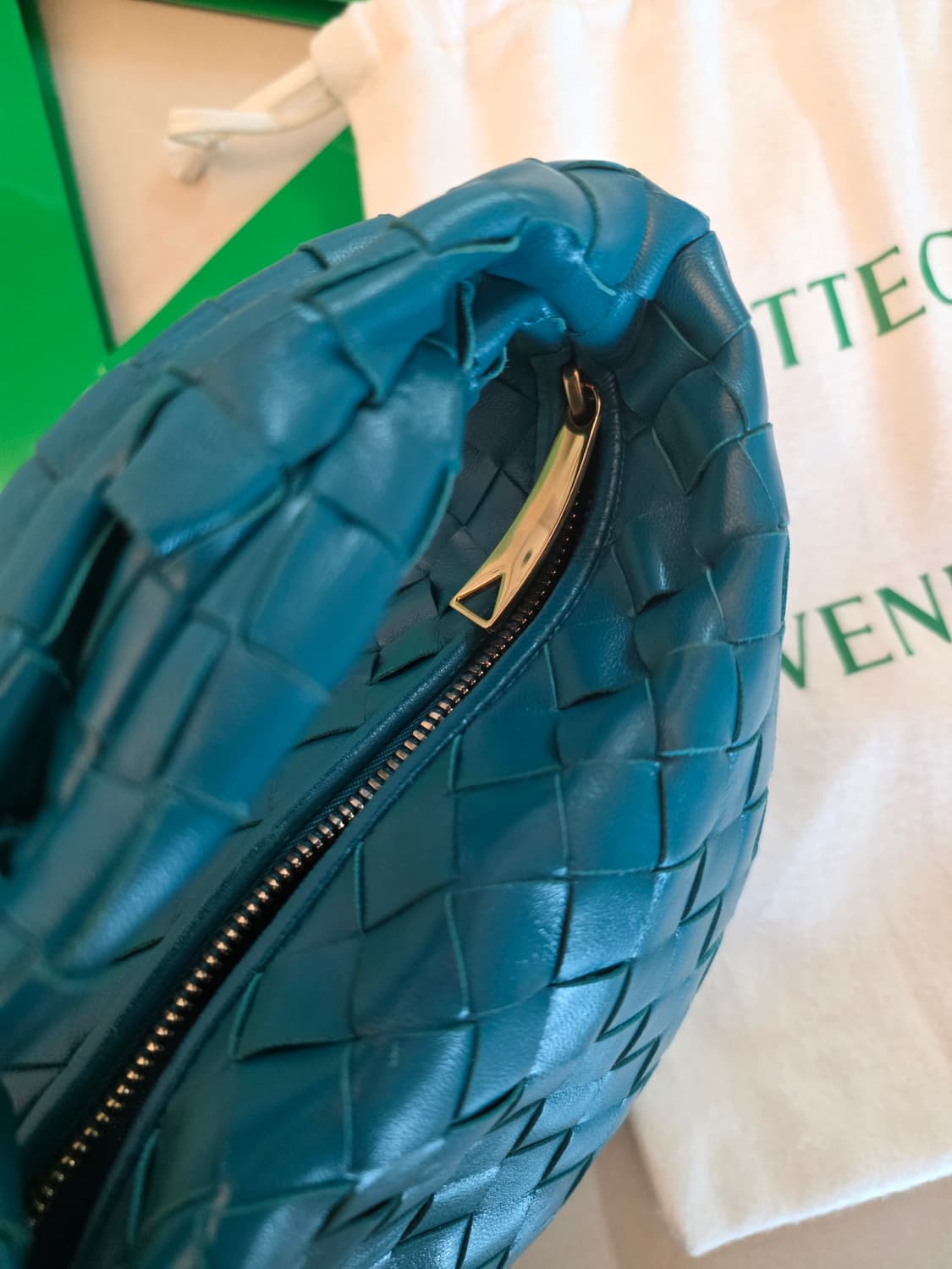 정품 보테가베네타 조디백 상품이미지4