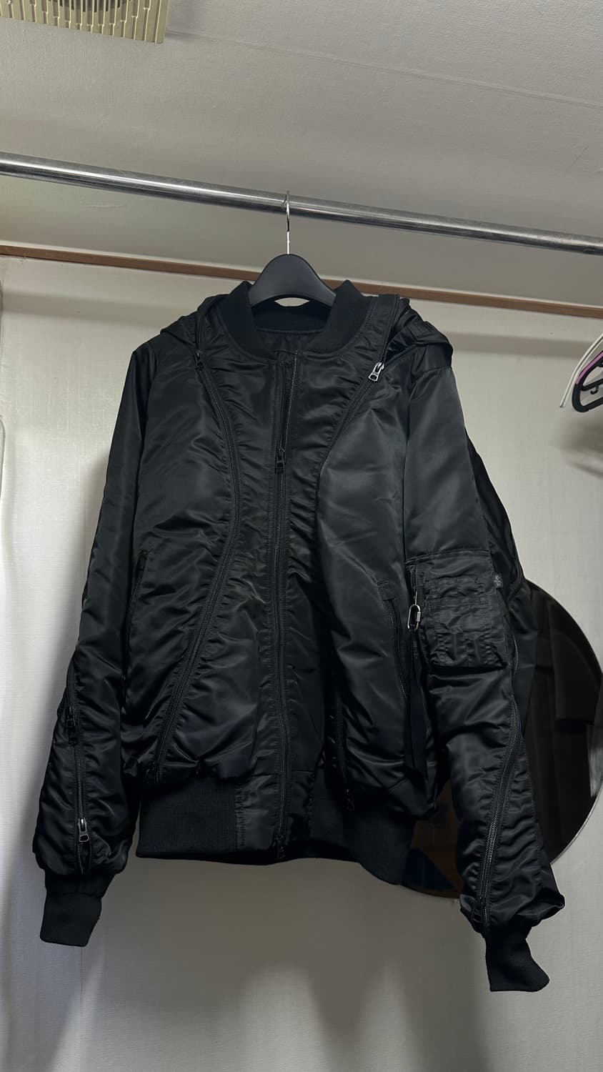 산산기어 x 알파 인더스트리 MA-1 플라이트 자켓 블랙 - 23FW 상품이미지3