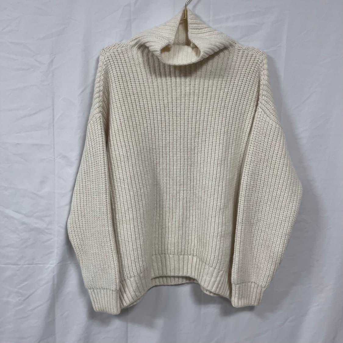 애니빙(ANINE BING) 알파카 + 울 터틀넥 니트 상품이미지3