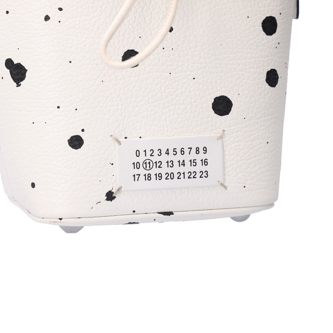 메종 마르지엘라 S61WG0035 5AC 버킷백 레더 패브릭 화이트 상품이미지5