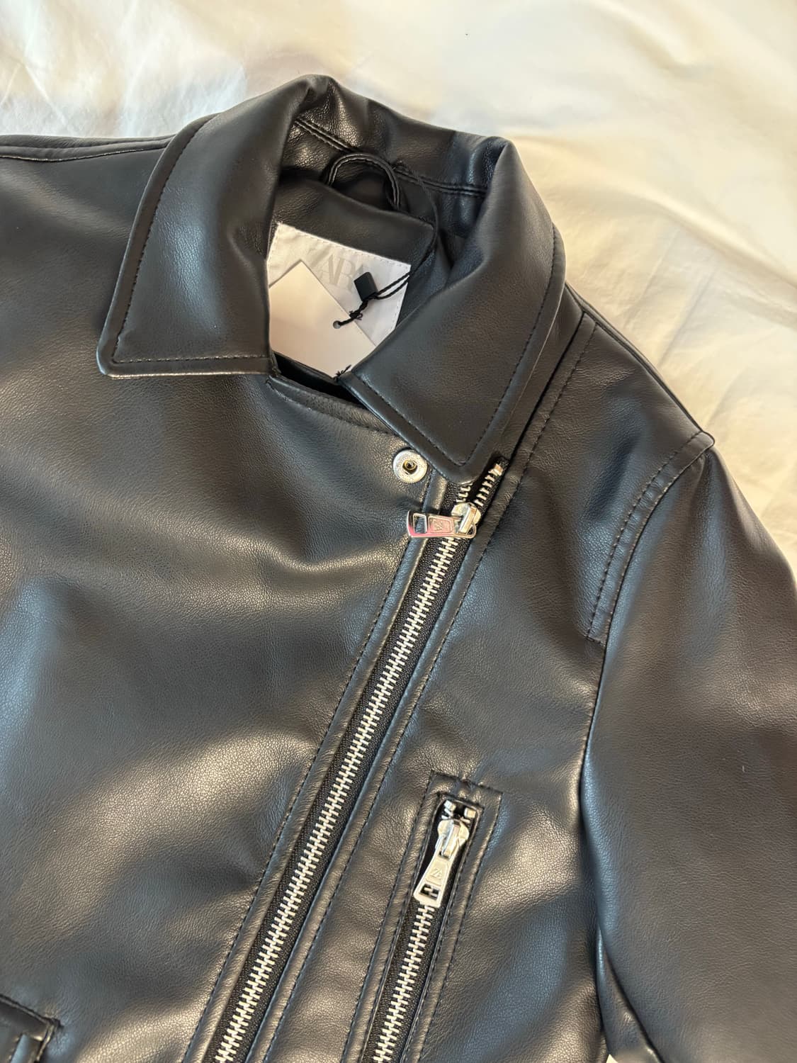 자라 키즈 블랙 레더 라이더 자켓 상품이미지2