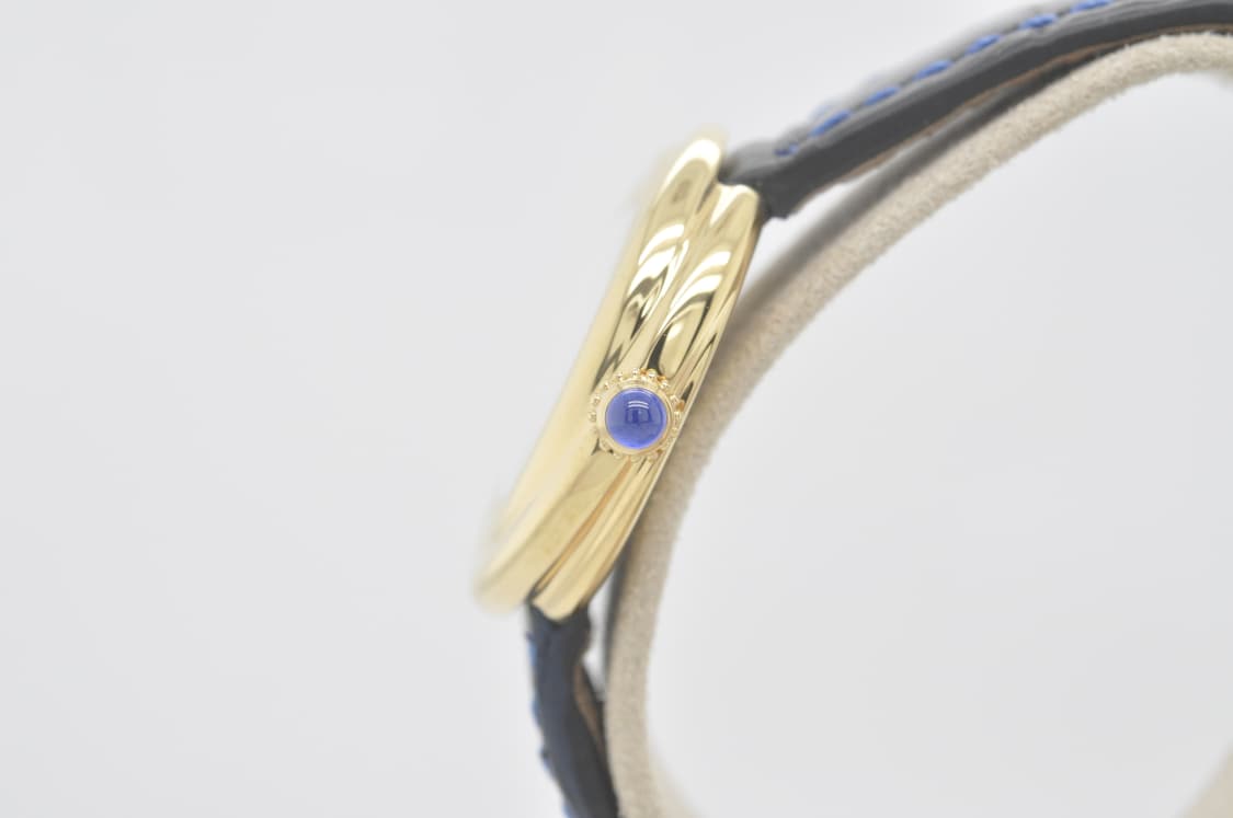 까르띠에 트리니티 금장 중고명품 손목시계 심플 다이얼 여성 천연 가죽시계 상품이미지3