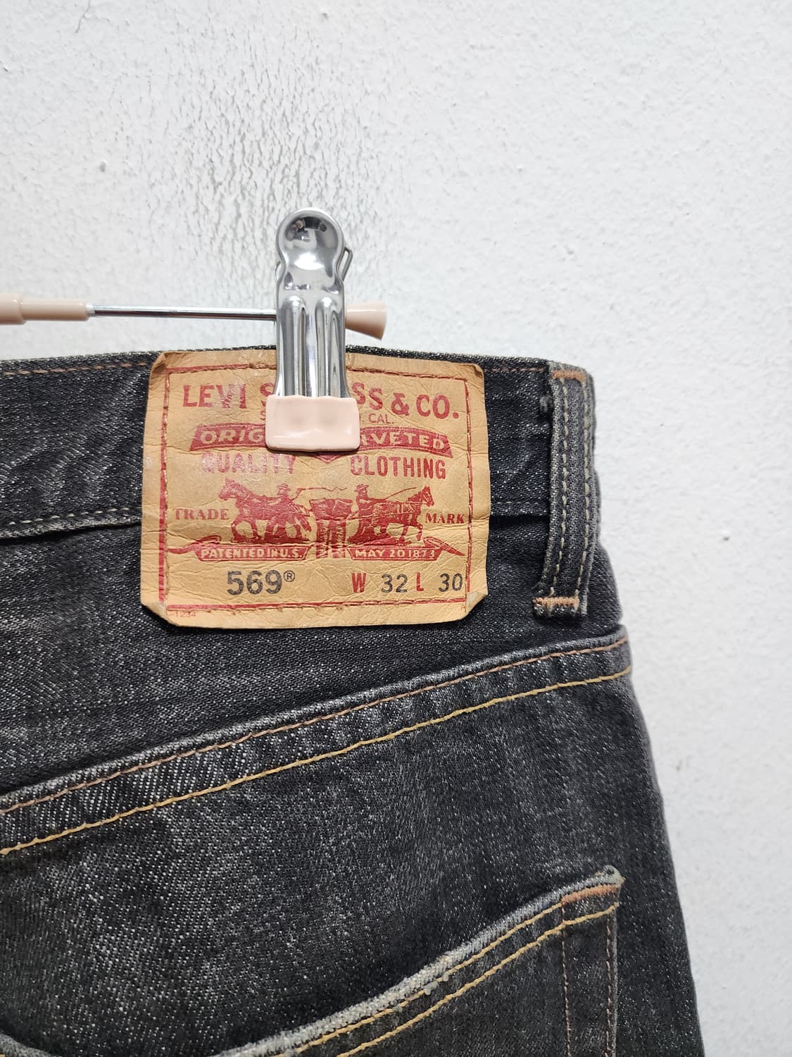 00s 리바이스 루즈 스트레이트 569 흑청 데님 팬츠 상품이미지3