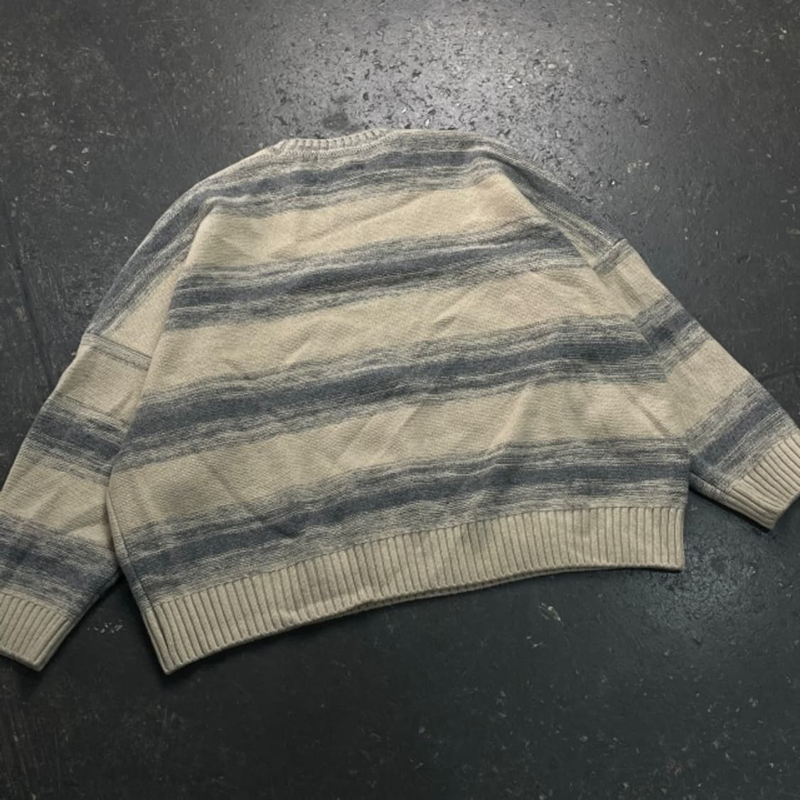 100 비바스튜디오 니트 상품이미지6