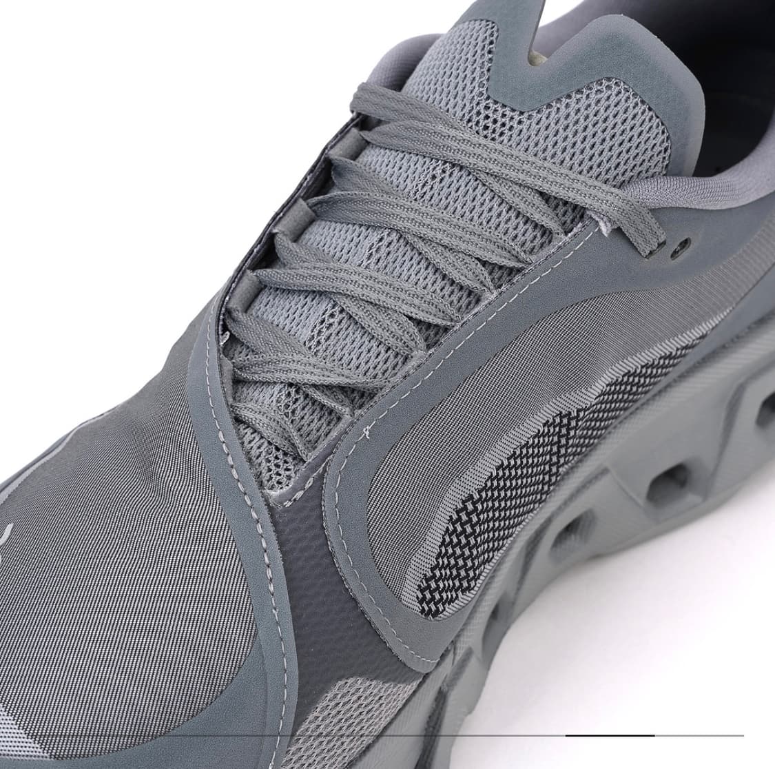 온러닝 x 파프 클라우드 몬스터 하이퍼 그레이 240 상품이미지7