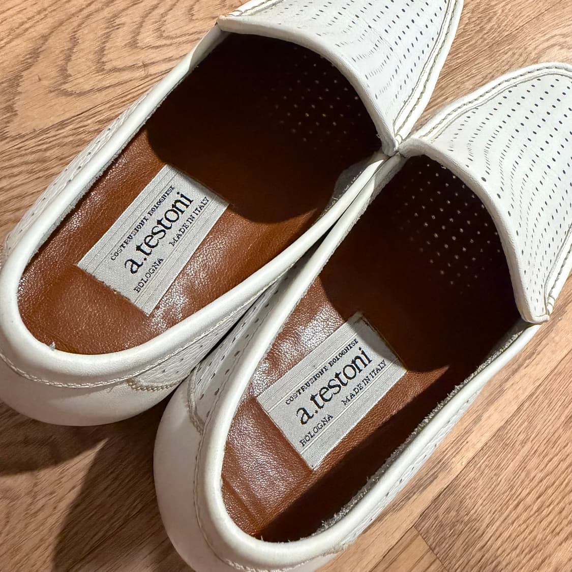 아.테스토니 펀칭 로퍼 상품이미지3