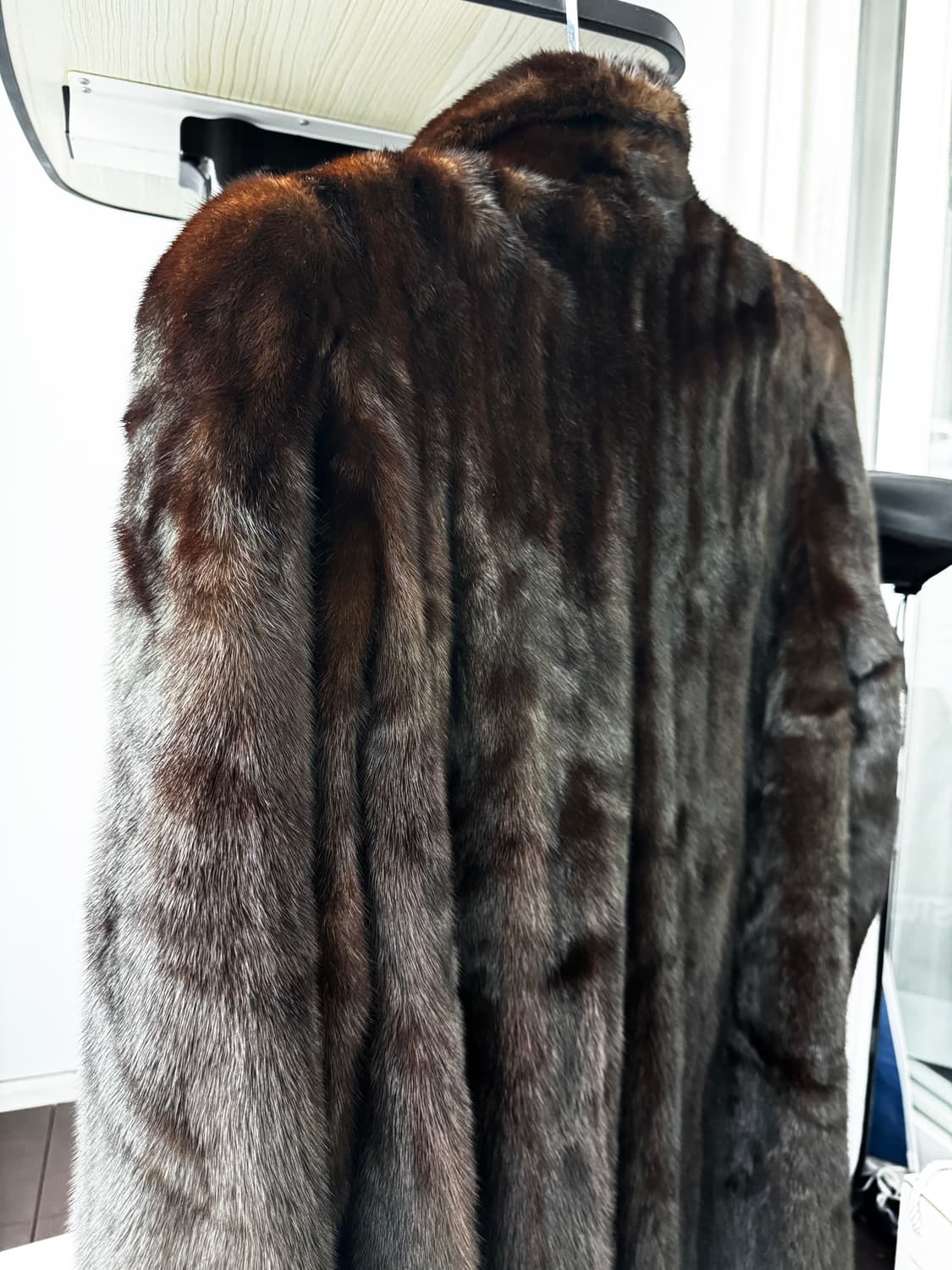 SAGA 사가밍크 풀스킨 롱 밍크 코트 (드라이해둠) 상품이미지5