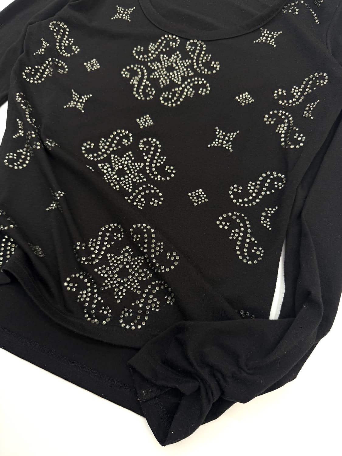 빈티지 BEAUTY&CRASH 블랙 핫픽스 셔링 긴팔티 상품이미지4