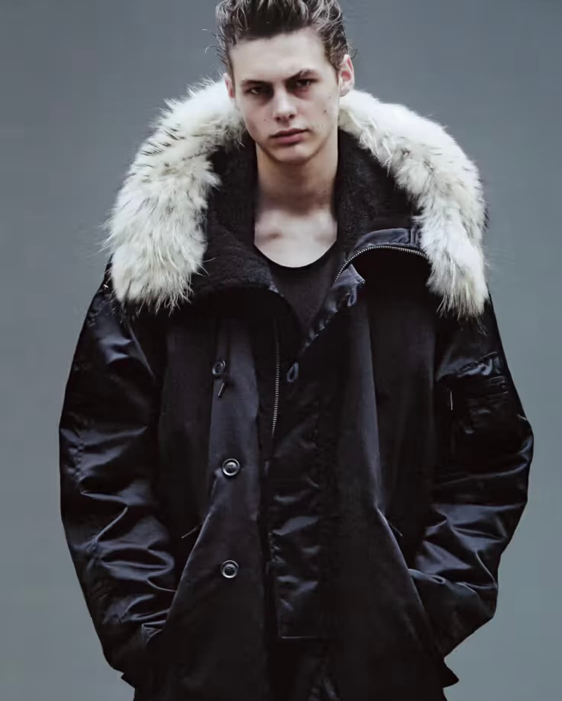 이지시즌1 YEEZY 퍼 파카 상품이미지1