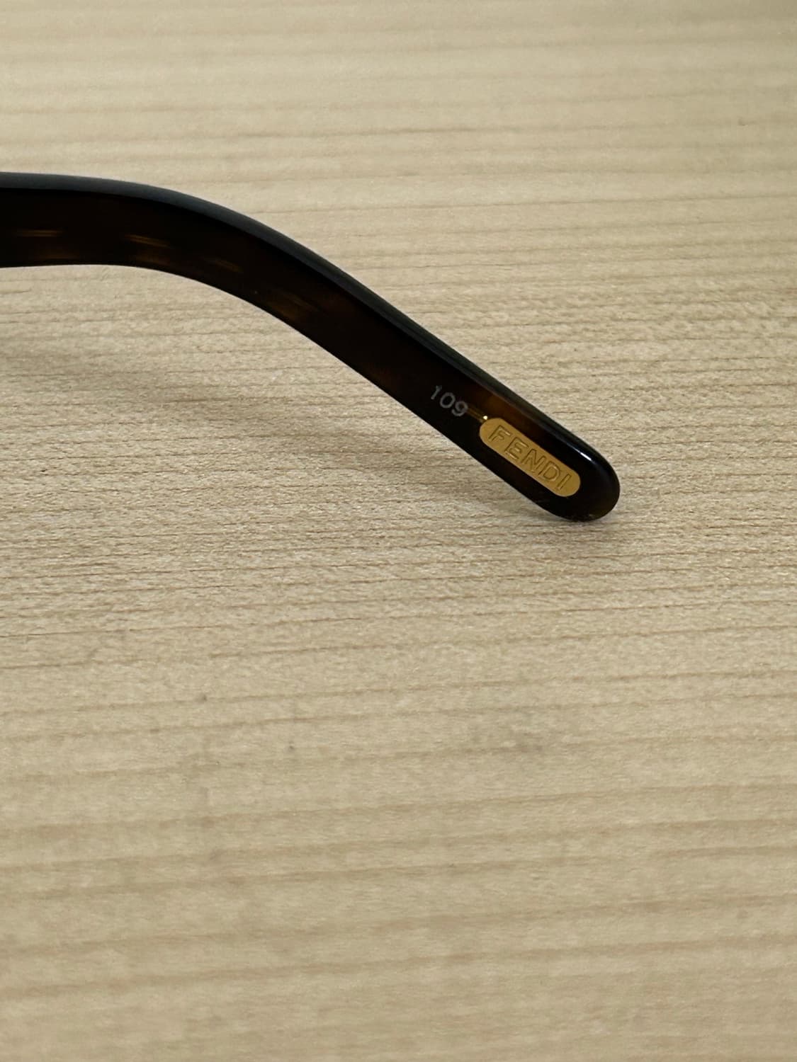 펜디 2010년대 선글라스 상품이미지4