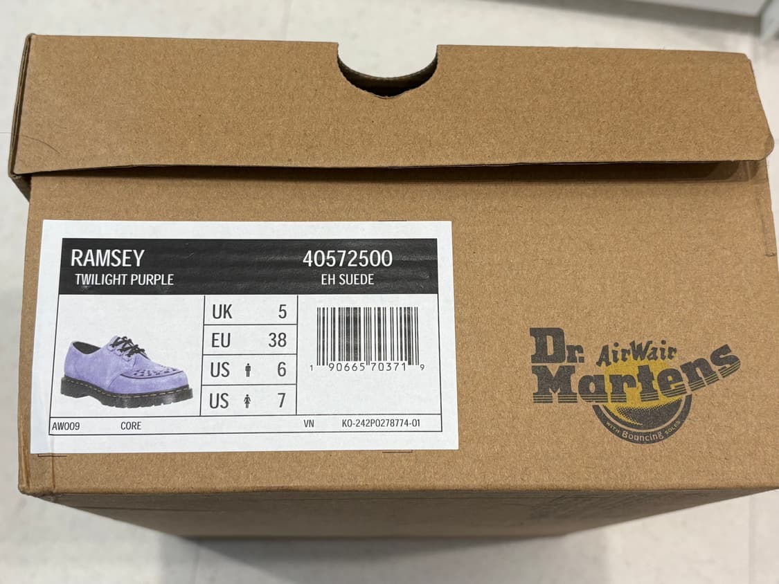 닥터마틴 램지 스웨이드 남여 공용 더비 슈즈 바이올렛 240사이즈 상품이미지3