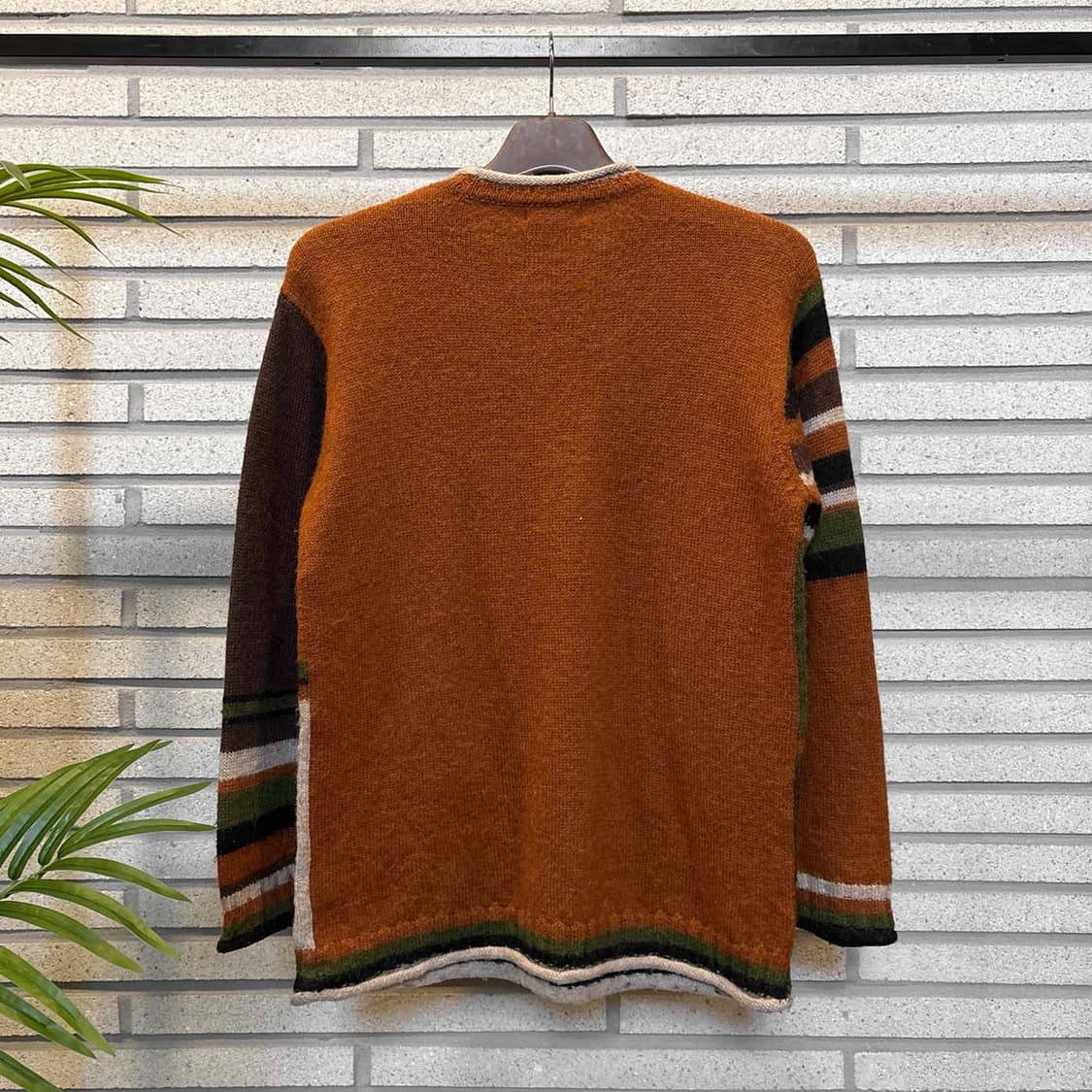 JPN VINTAGE 니트 패치워크 자수 스티치 디테일 배색 브라운 상품이미지3