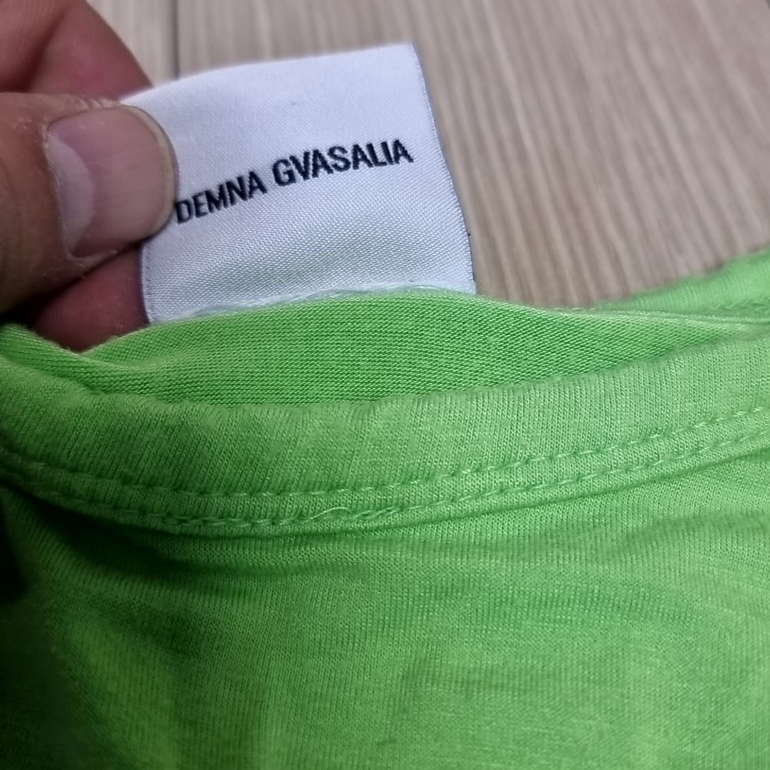 베트* 라임색 프린팅 긴팔 빈티지 티셔츠(95) 상품이미지5