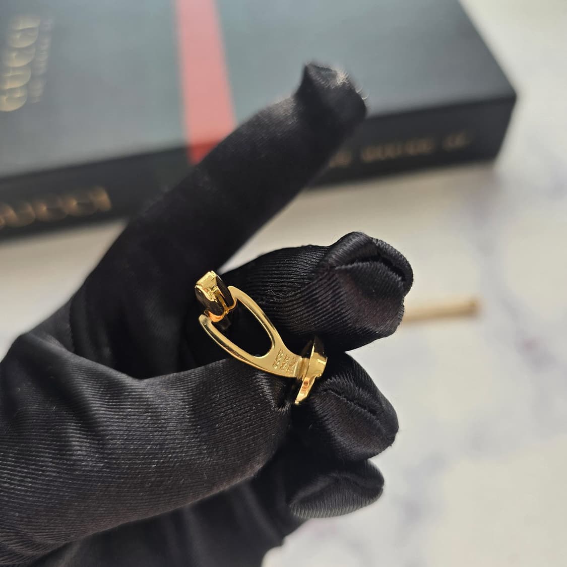 구찌 정품 명품 넥타이핀,커프스세트 5.7cm A+등급 J2
 상품이미지7