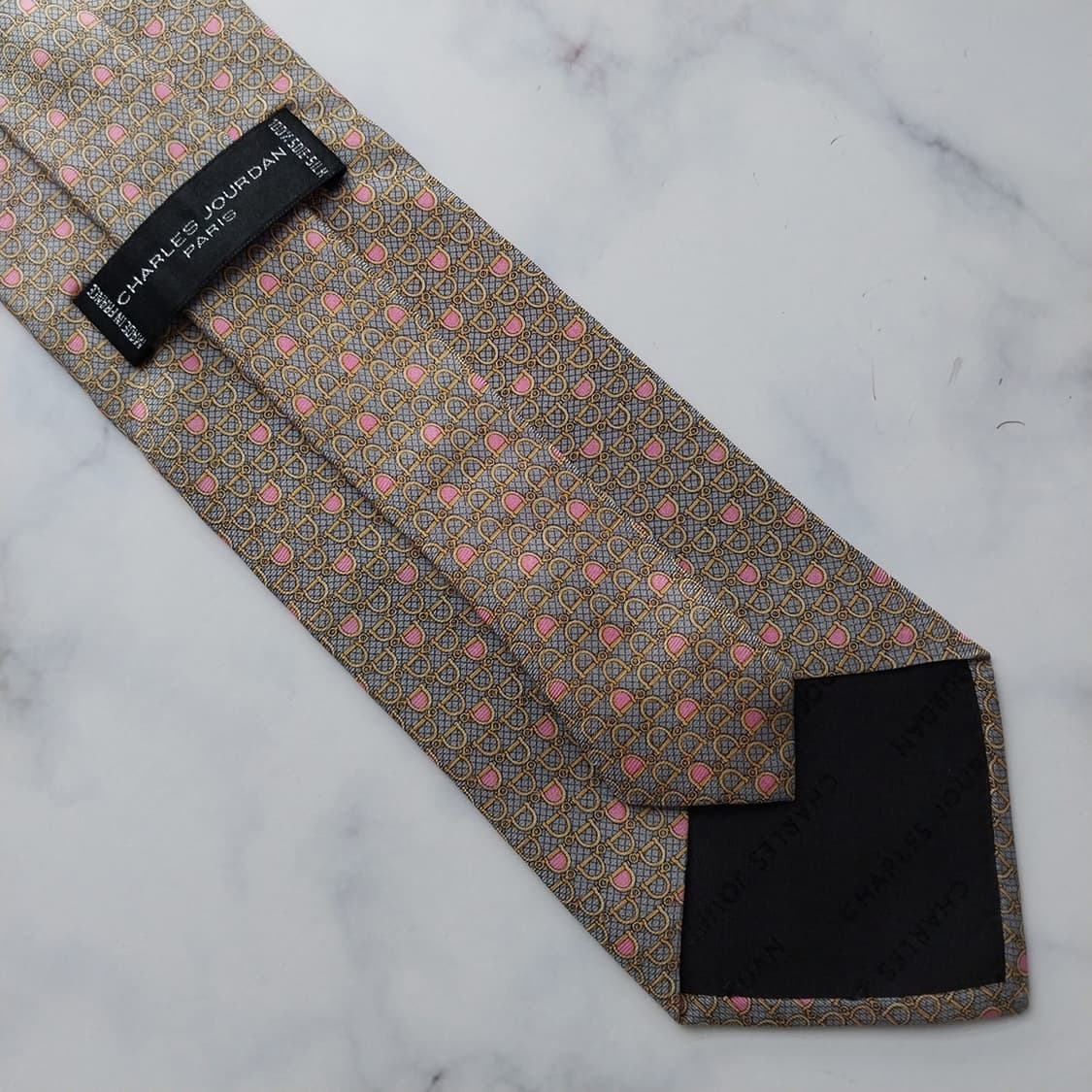 샤를주르당 실크 그레이&옐로&핑크 넥타이 9.6cm A+등급 K1434
 상품이미지9