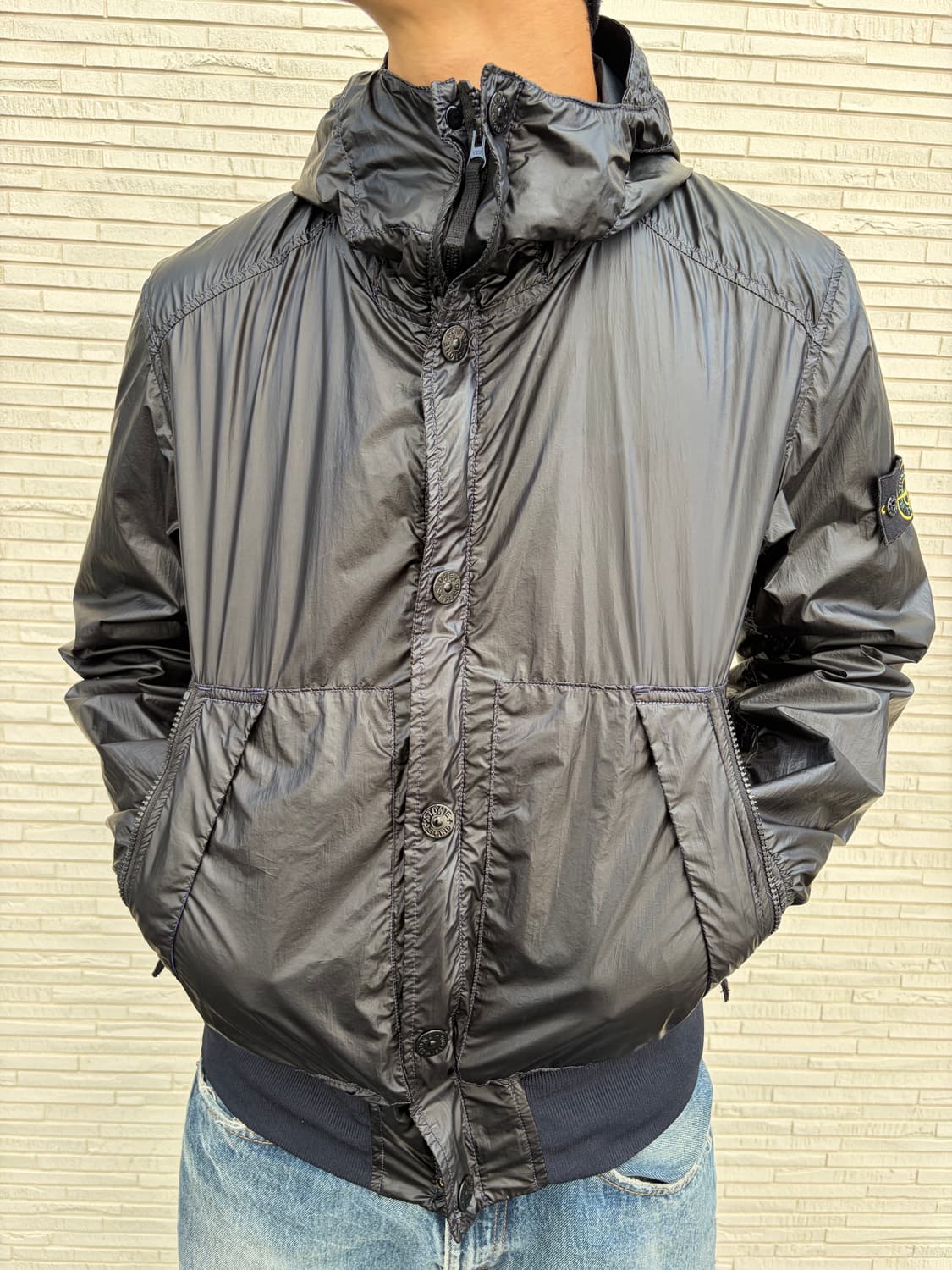 스톤아일랜드 글라스 자켓,바람막이(양홍원 착용) 상품이미지2