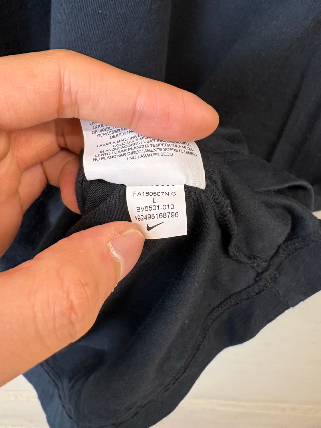 나이키 도버스트릿마켓 블랙 반팔티 상품이미지6