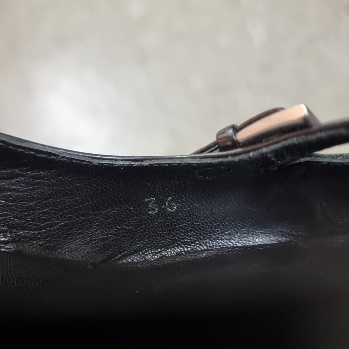 프라다 PRADA 에나멜 샌들 구두 슬링백 슈즈 키튼힐 (230/36) 상품이미지10