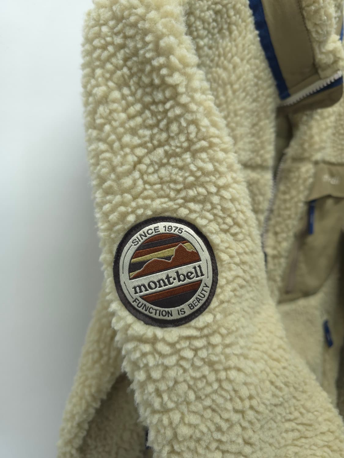 몽벨(mont-bell) 뽀글이 자켓 ( 여성55~55반 ) 상품이미지9