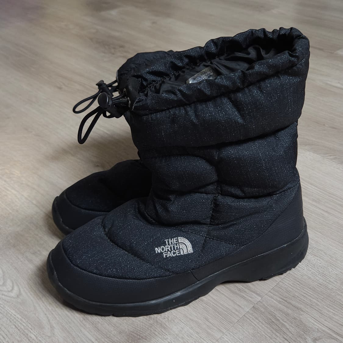 250 ) 노스페이스 여성 패딩 부츠 상품이미지2