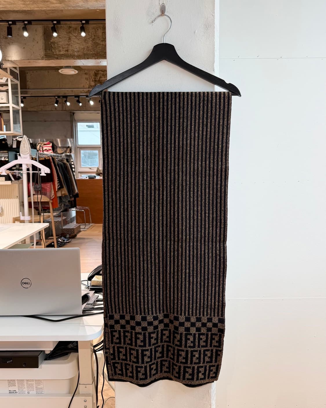 펜디 브라운 주카 머플러  상품이미지2