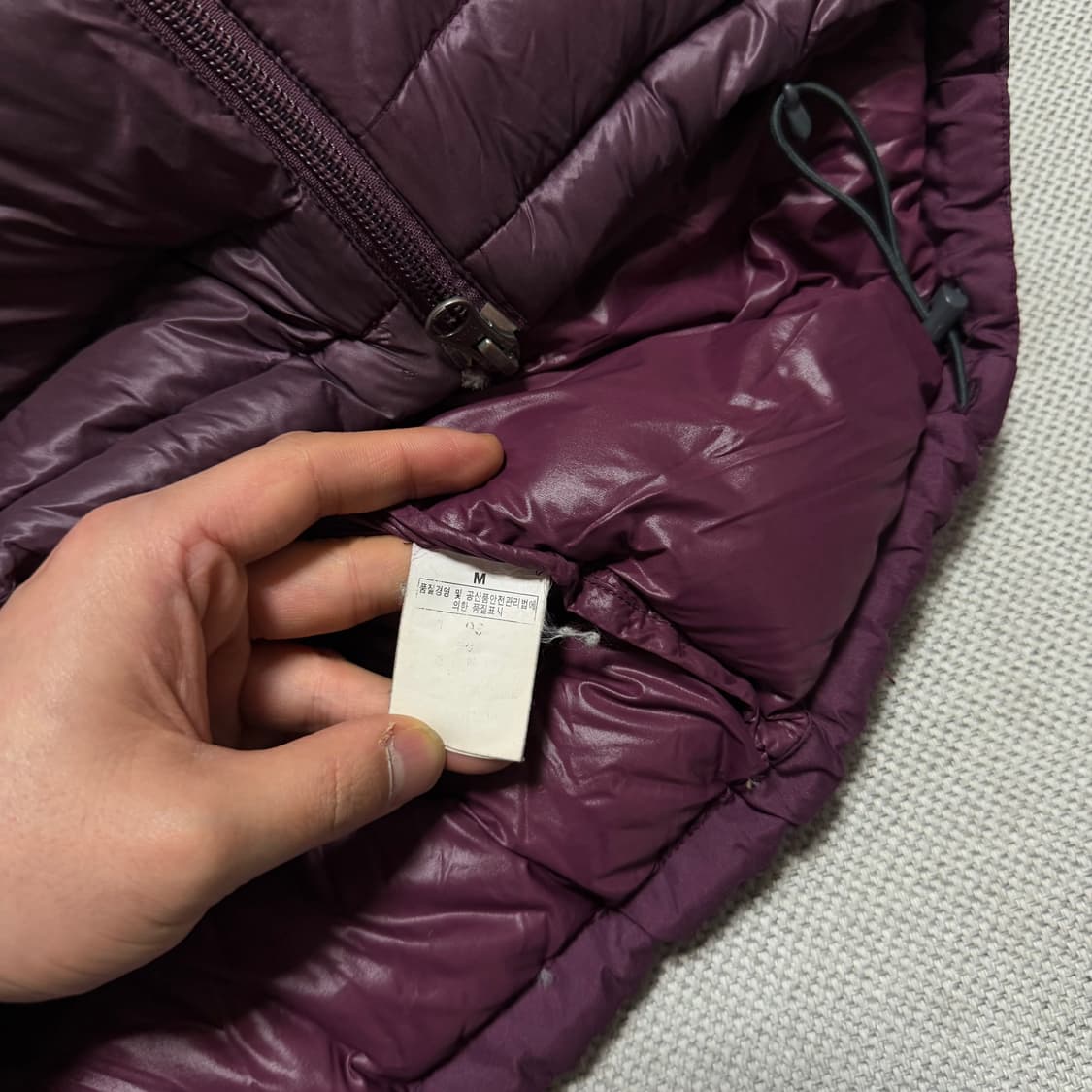 노스페이스 700 유광 다운 패딩 상품이미지3