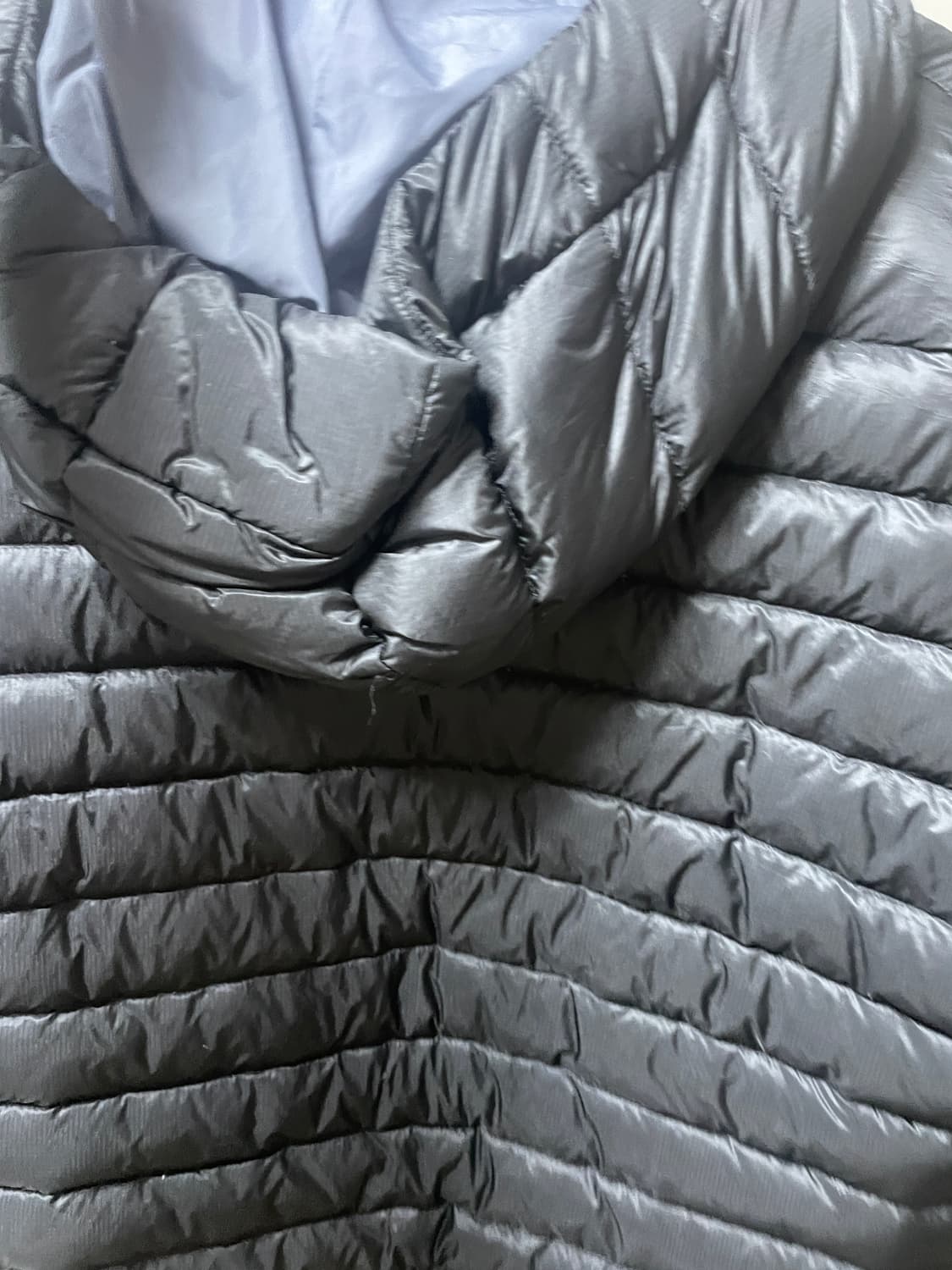 산산기어 서픽스 블랙 23fw 3사이즈 판매합니다 상품이미지3