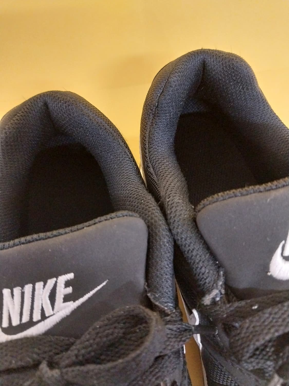 여성 나이키 에어맥스 커맨드 레트로 운동화 (255) 상품이미지5