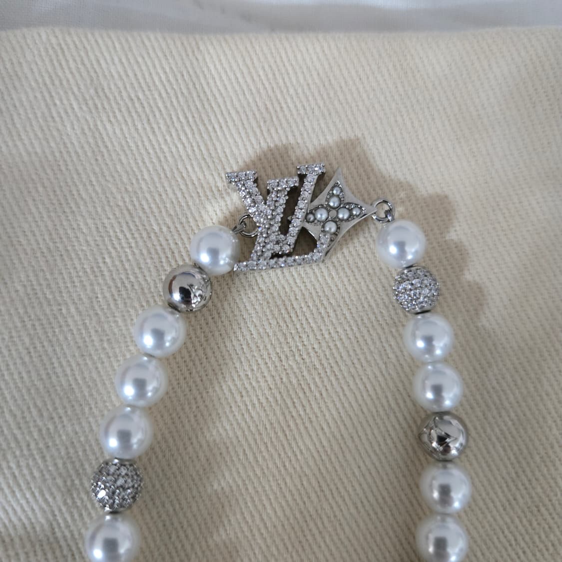 [풀구성 새상품]루이비통 진주 펄 팔찌 상품이미지3