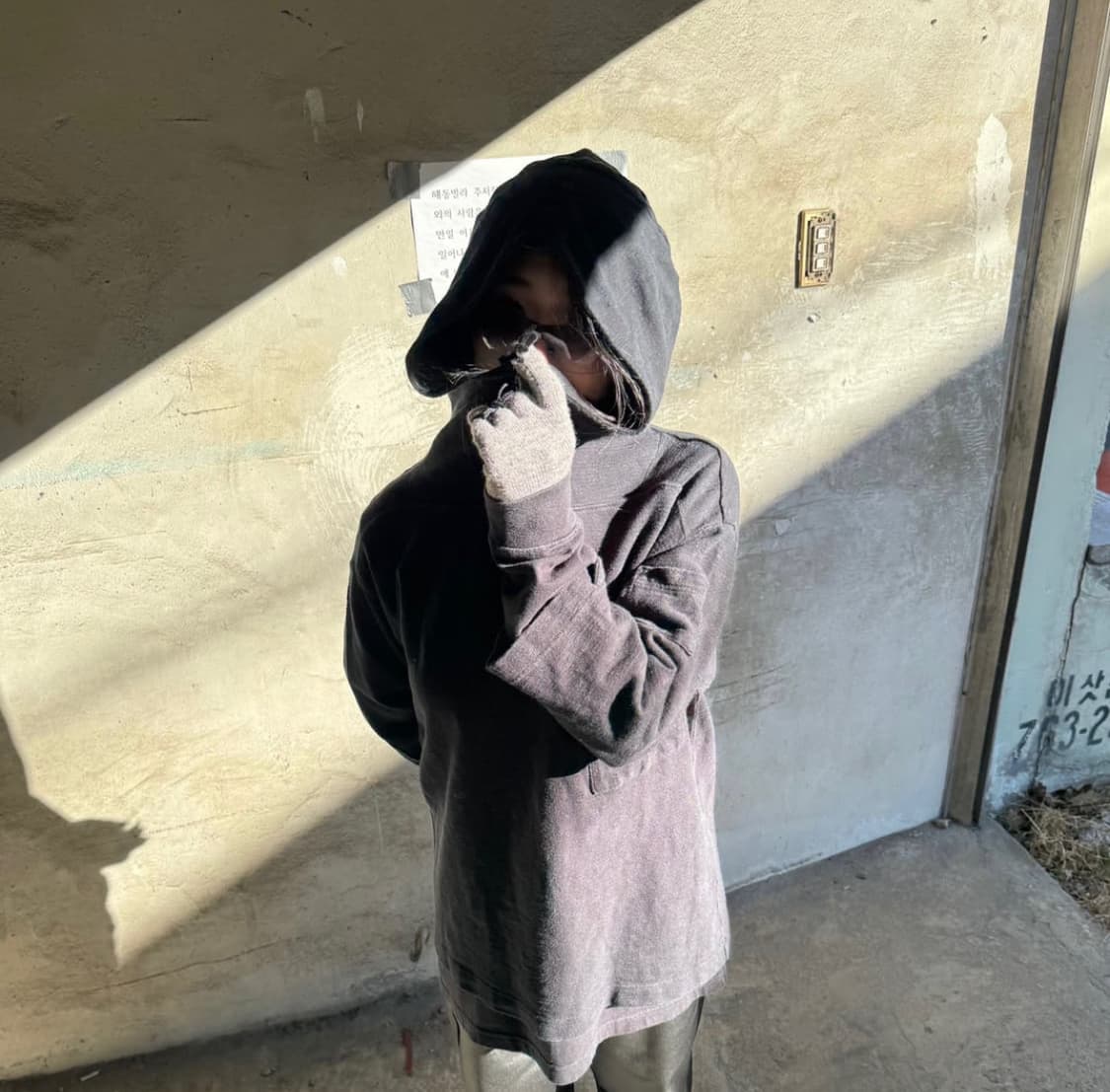 캐피탈 넥워머 후디 상품이미지1