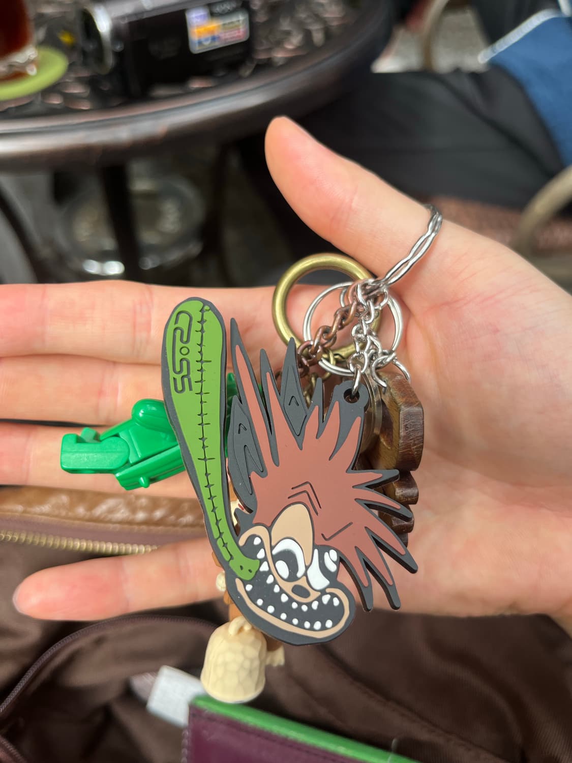 Travis scott Cactus Jack dune runner 키체인 상품이미지3