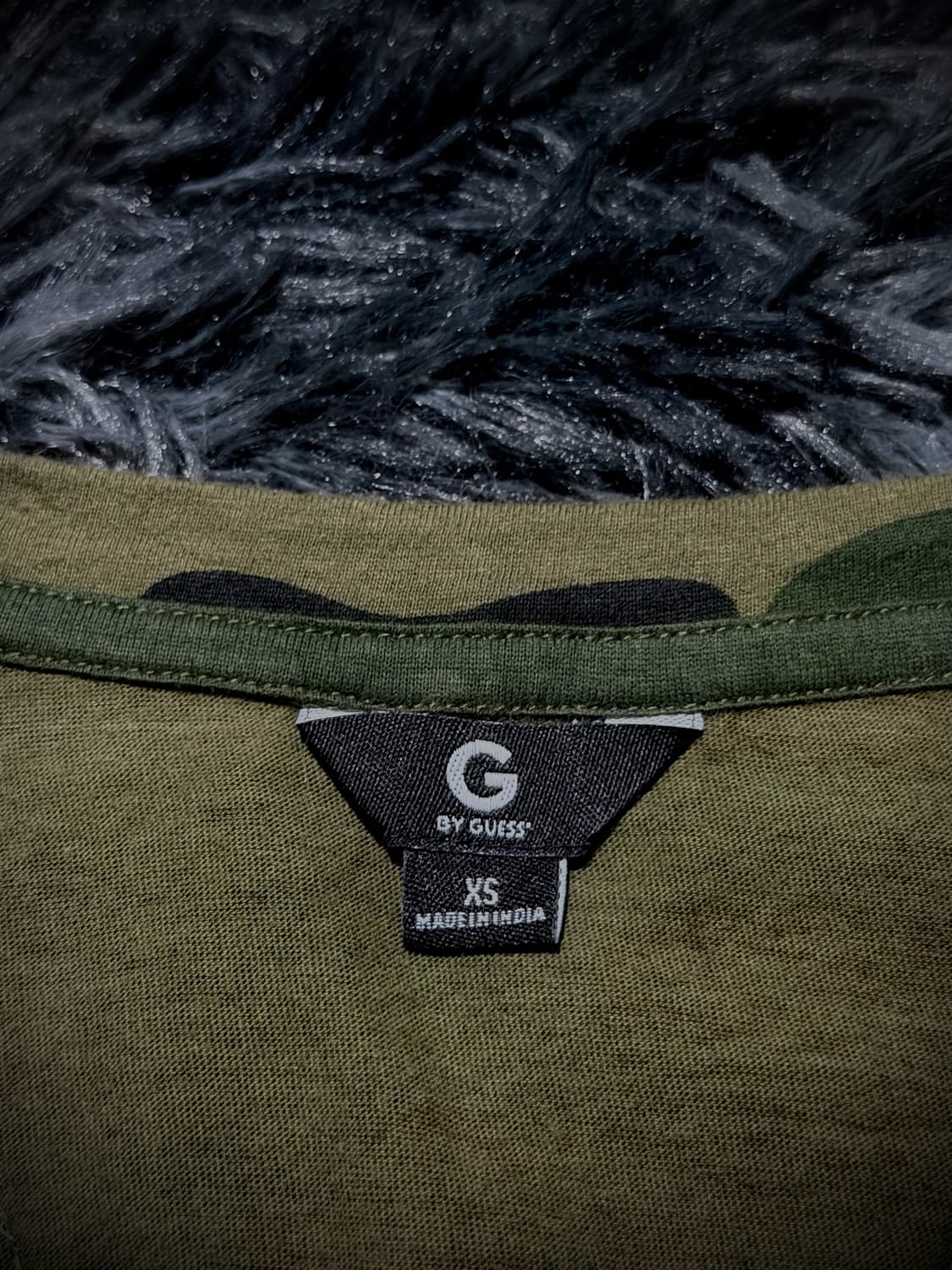 G by Guess 라인스톤 엔젤윙 카모 티셔츠 상품이미지9