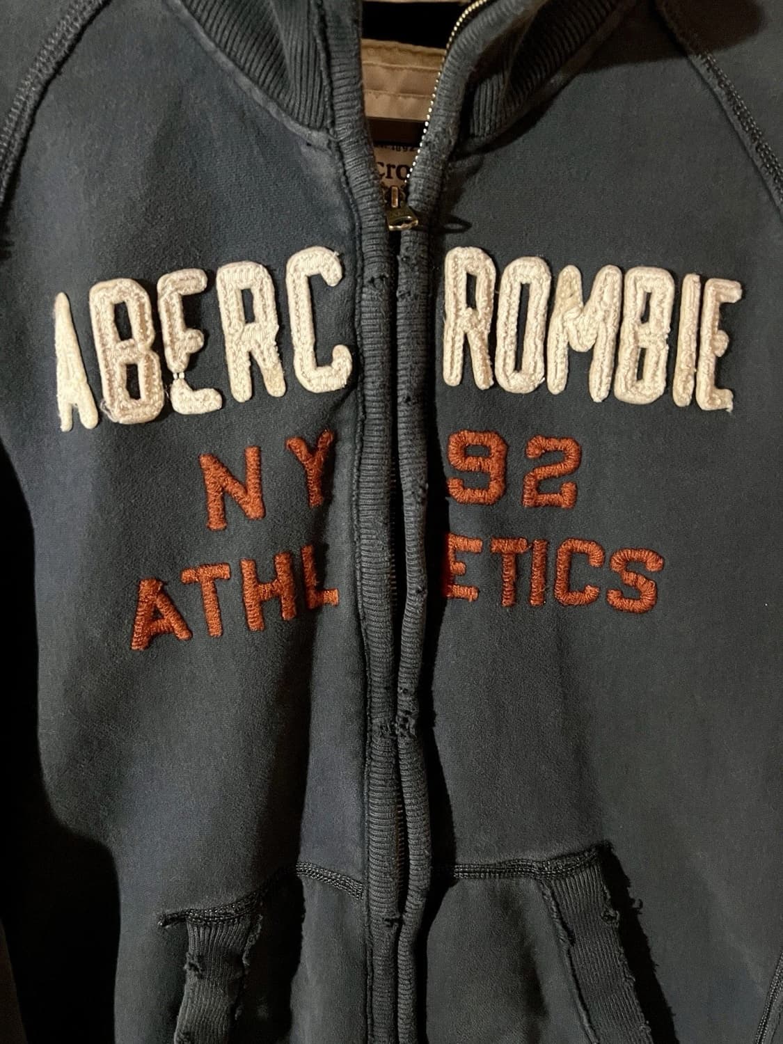 아베크롬비 앤 피치 NY 92 ATHLETICS 스탠드 넥 코튼 져지 상품이미지2